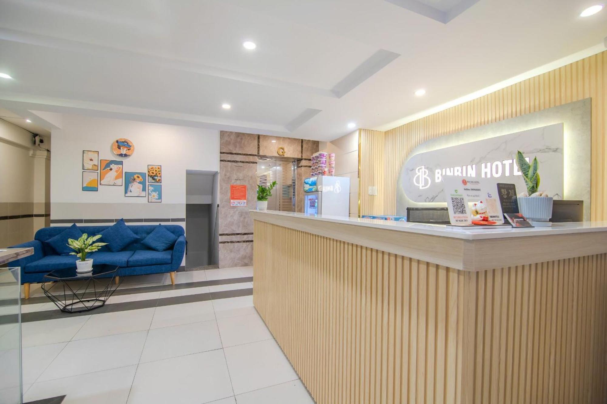 Bin Bin Hotel 5 - Near Lotte Mart D7 Ciudad Ho Chi Minh  Exterior foto