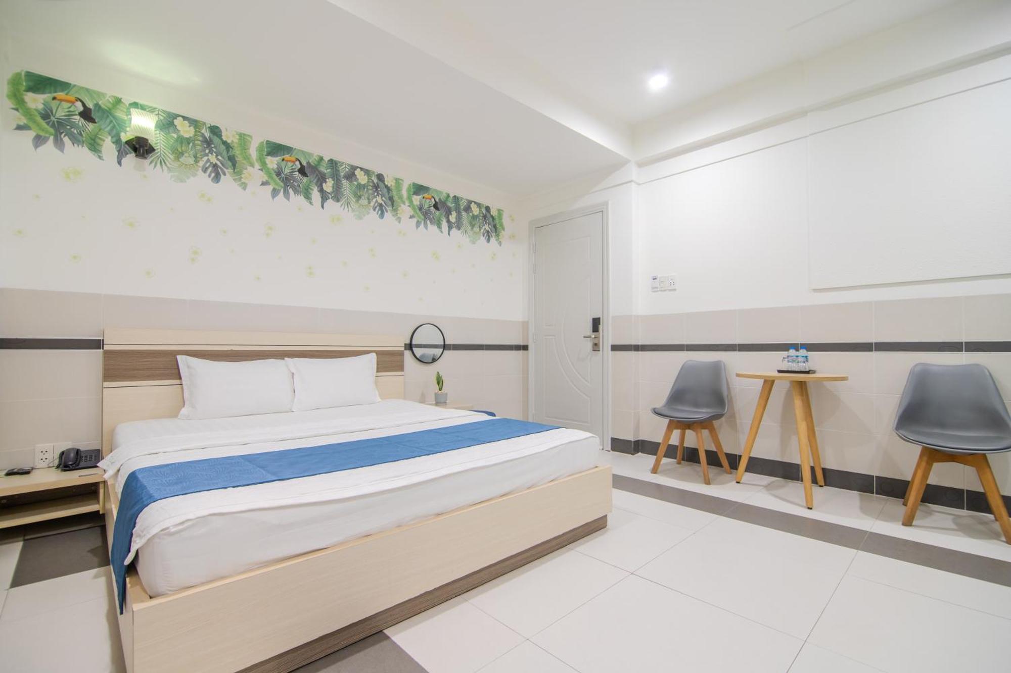 Bin Bin Hotel 5 - Near Lotte Mart D7 Ciudad Ho Chi Minh  Exterior foto